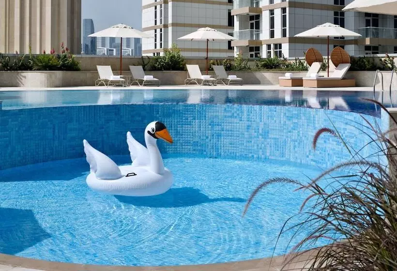 Mövenpick Hotel Apartments Downtown Dubai