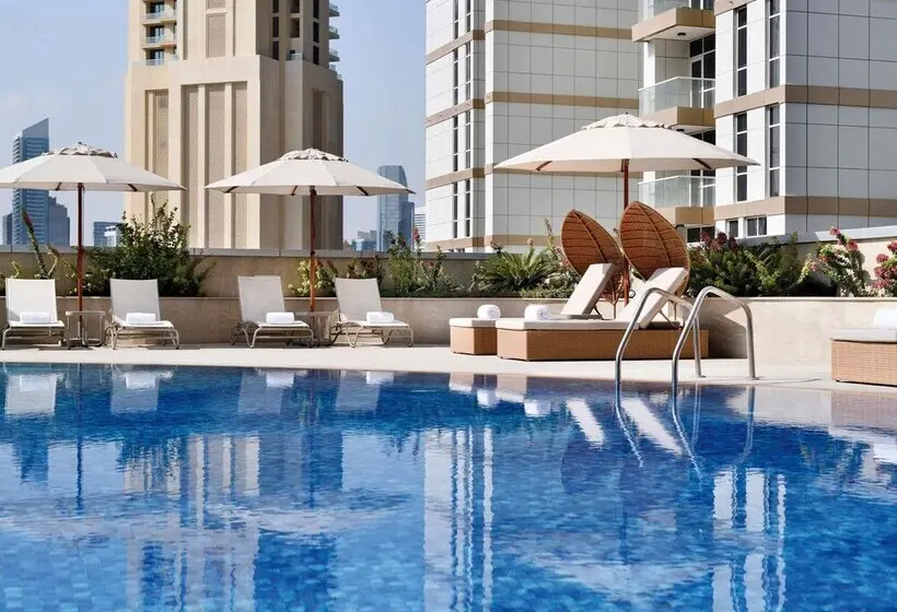 Mövenpick Hotel Apartments Downtown Dubai