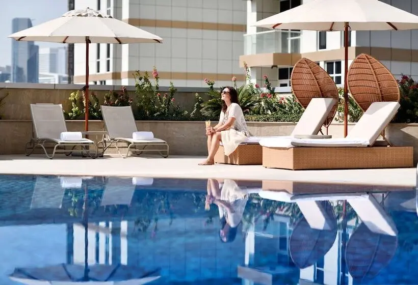 Mövenpick Hotel Apartments Downtown Dubai