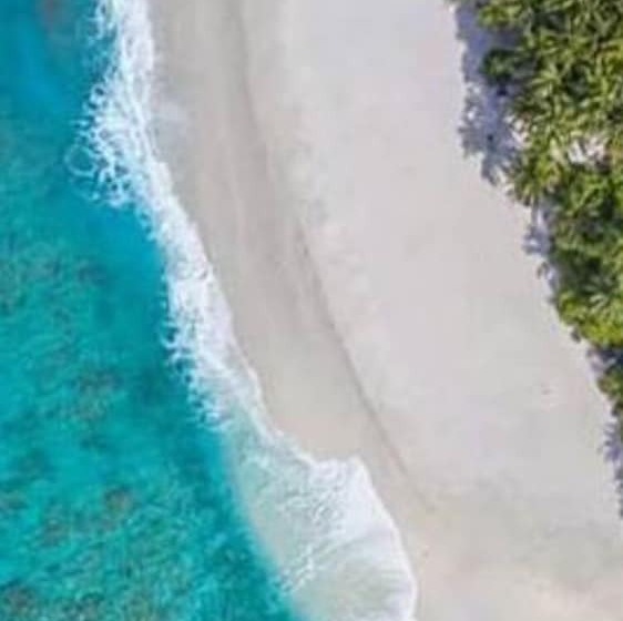 پانسیون Equator Residence