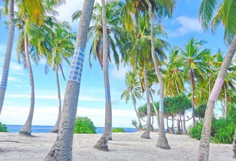 پانسیون Equator Residence