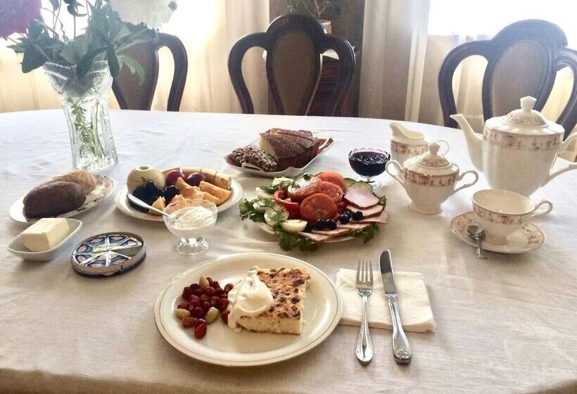 ペンション Guest House Grand Villa