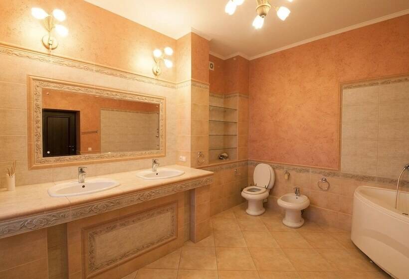 ペンション Guest House Grand Villa