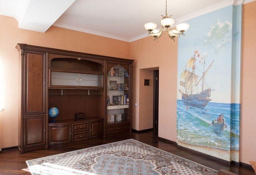 ペンション Guest House Grand Villa