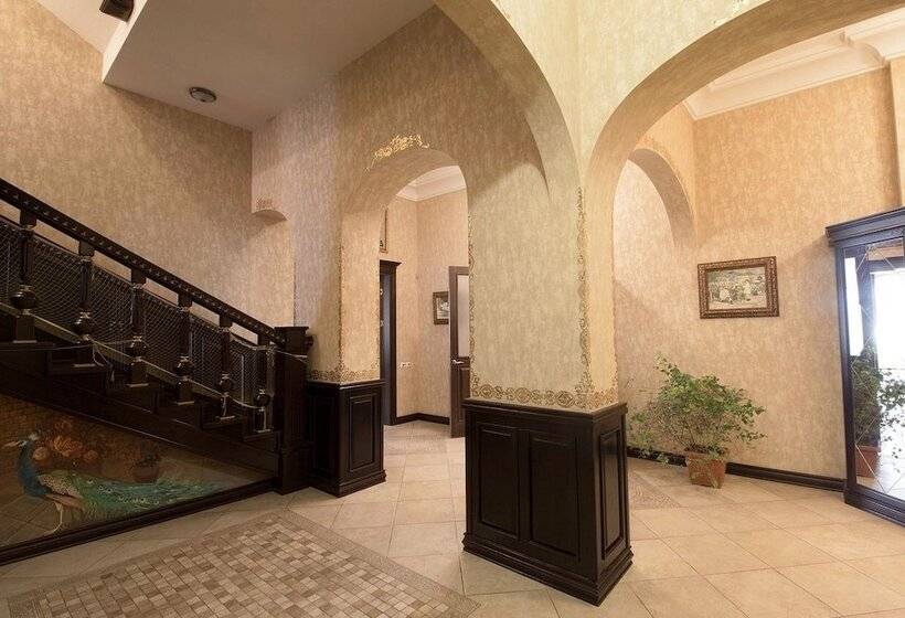 ペンション Guest House Grand Villa