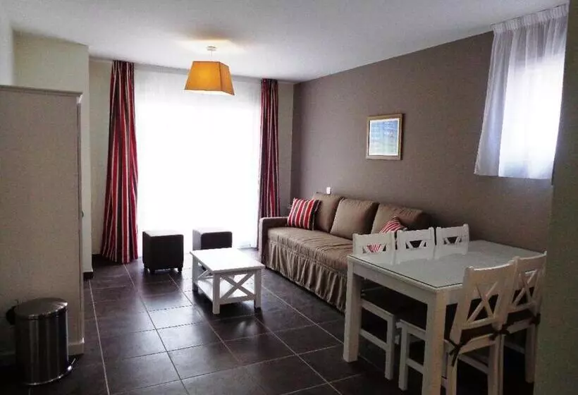 リゾートホテル Résidence Odalys Le Clos Saint Michel