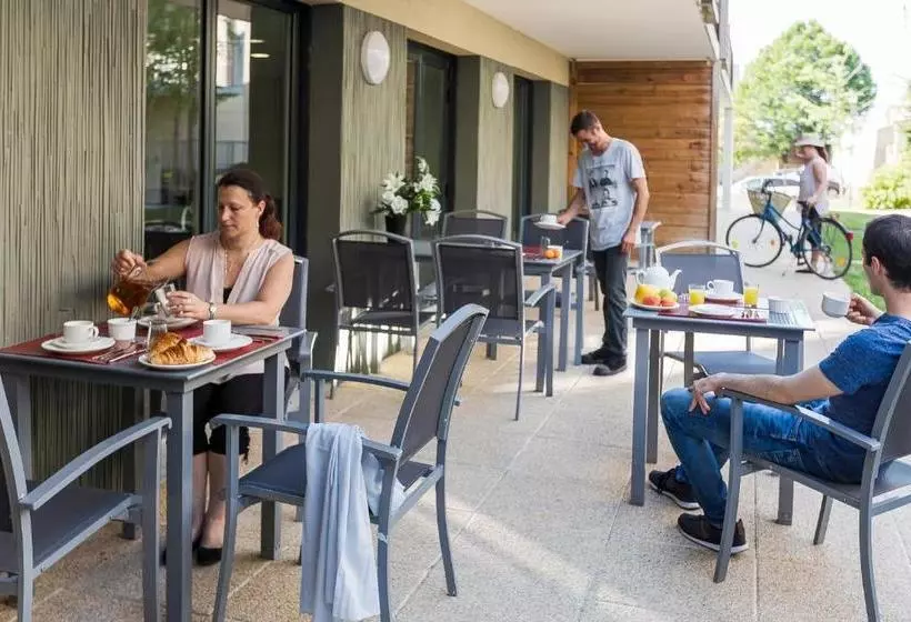 リゾートホテル Résidence Odalys Le Clos Saint Michel