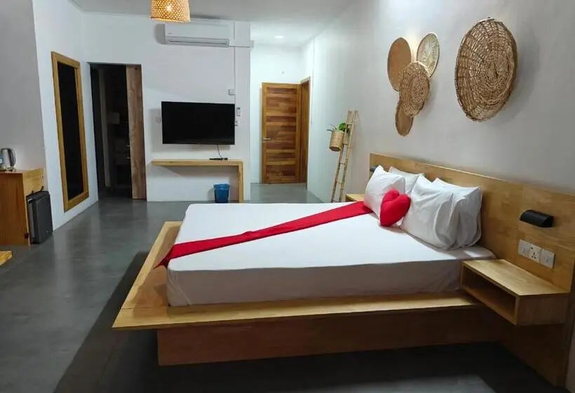 تختخواب و صبحانه Villas Rocher   Deluxe Suite 3c