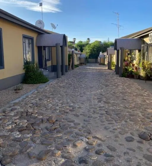 پانسیون King Room, En Suite, Near City Centre Windhoek