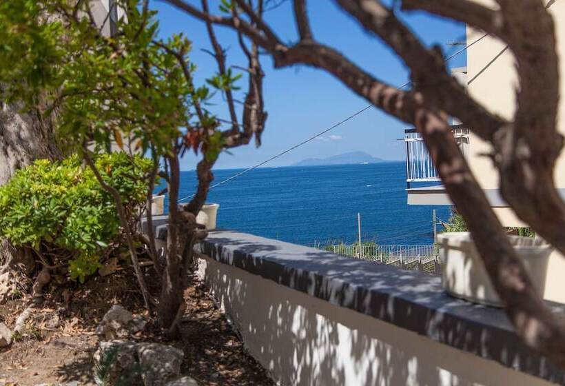 تختخواب و صبحانه Casa Restino