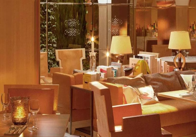 Hôtel 9confidentiel