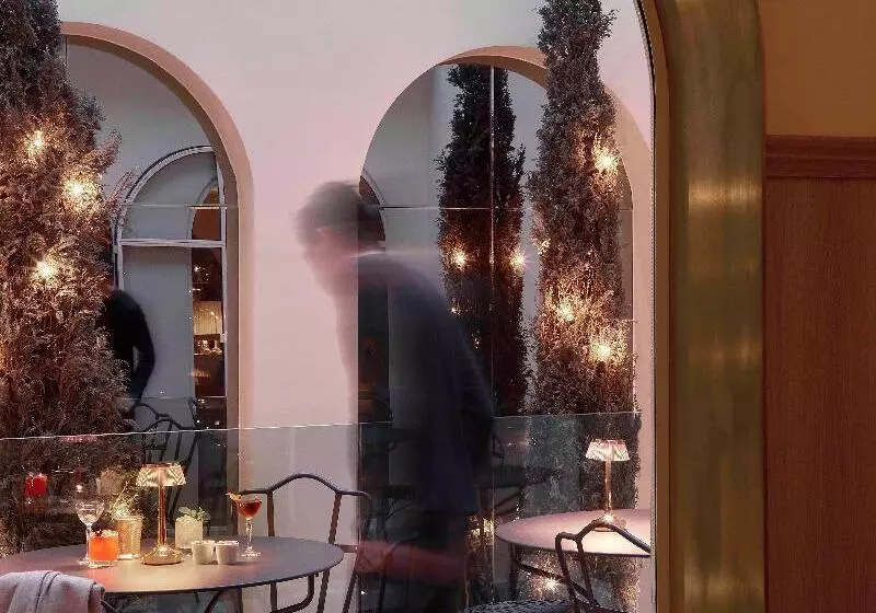 Hôtel 9confidentiel