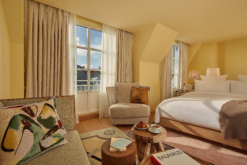 هتل 9confidentiel