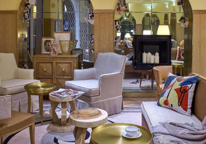 هتل 9confidentiel