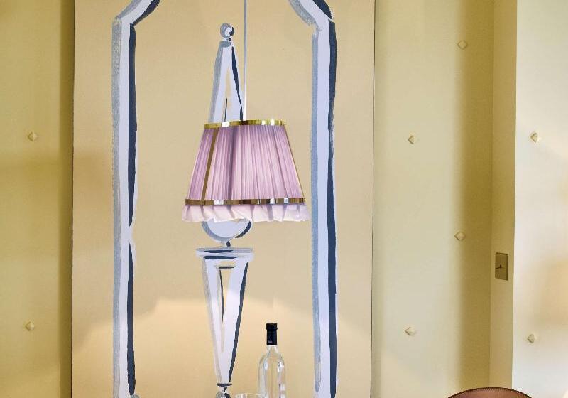 هتل 9confidentiel