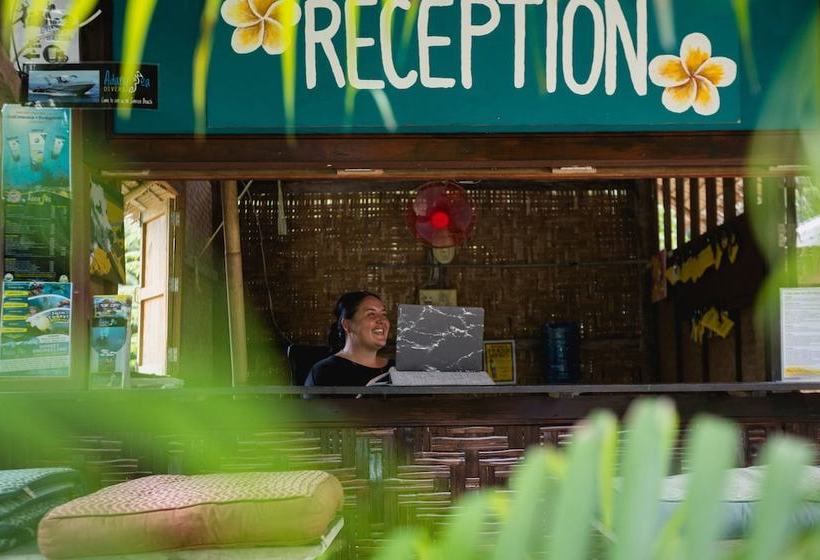 ホテル Adang Sea Eco Village