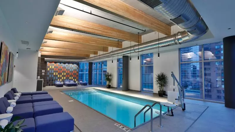 هتل Aloft Chicago Mag Mile