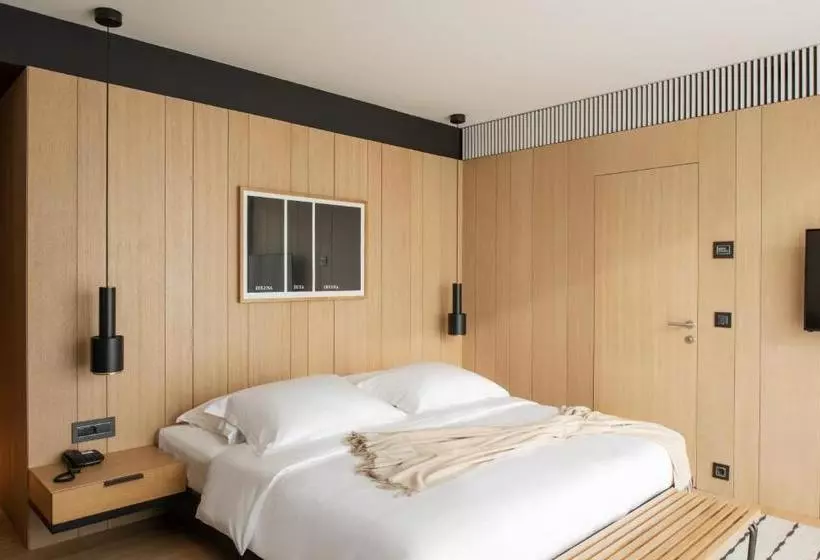 هتل Briig Boutique