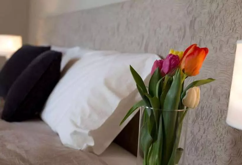 Hotelli Cascina Marcantonio