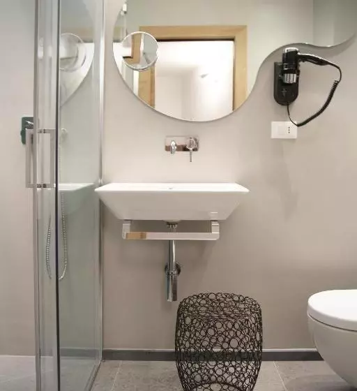 Hotelli Colonna 24 Luxury Room In Portovenere Near 5 Terre