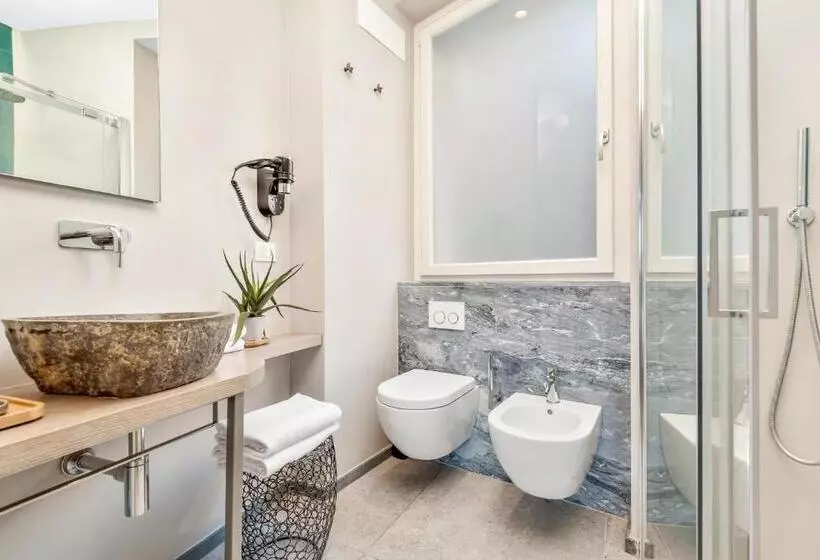 Hotelli Colonna 24 Luxury Room In Portovenere Near 5 Terre