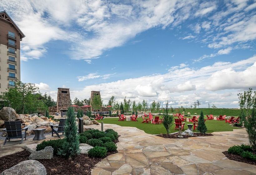 בית מלון כפרי Gaylord Rockies Resort & Convention Center