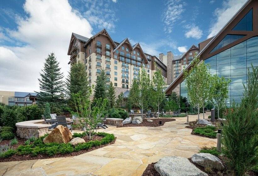 בית מלון כפרי Gaylord Rockies Resort & Convention Center