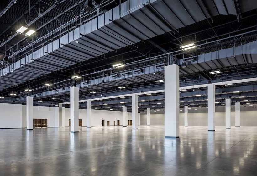 בית מלון כפרי Gaylord Rockies Resort & Convention Center