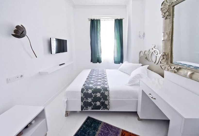 هتل Gümrük Urla