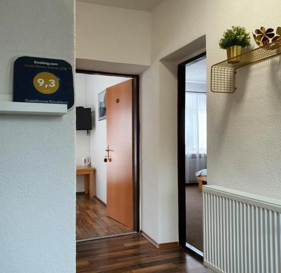 Отель Guesthouse Kovačević