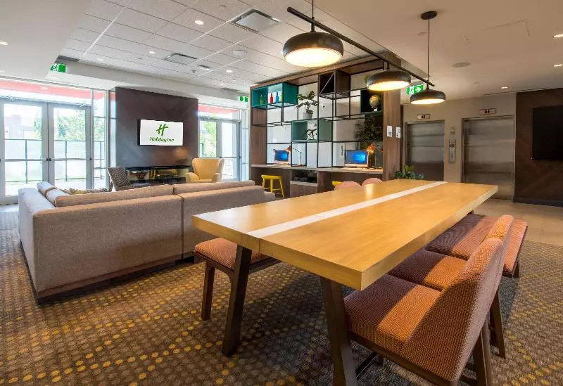 ホテル Holiday Inn Edmonton South   Evario Events, An Ihg