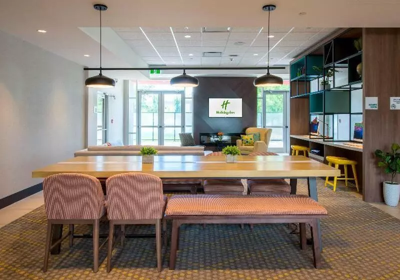 ホテル Holiday Inn Edmonton South   Evario Events, An Ihg