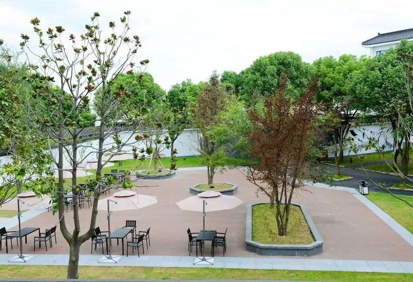 Hotelli Holiday Inn Express Suzhou Zhouzhuang Ancient Town By Ihg