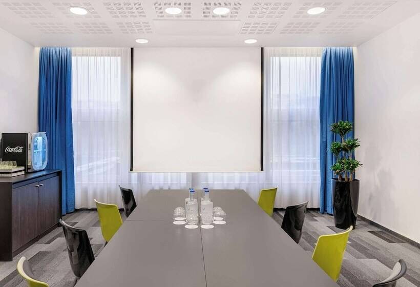 בית מלון כפרי Ibis Budapest Castle Hill