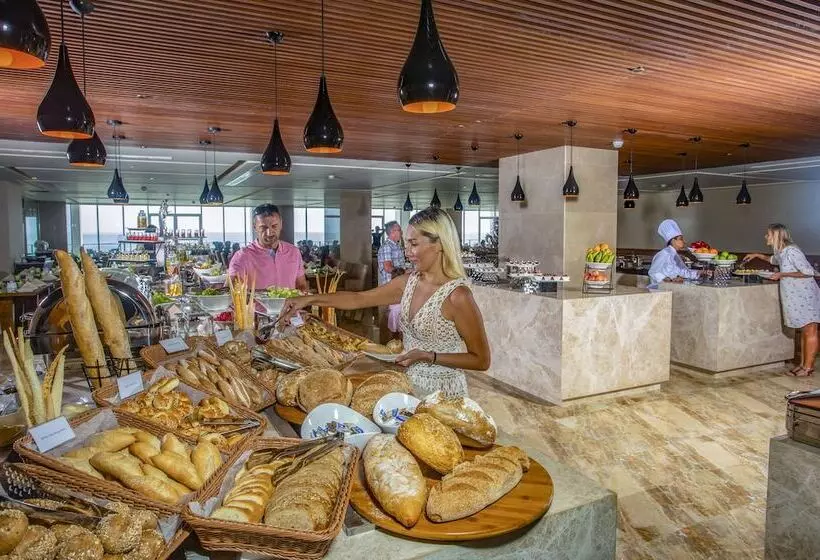 ホテル Marino Beach Colombo