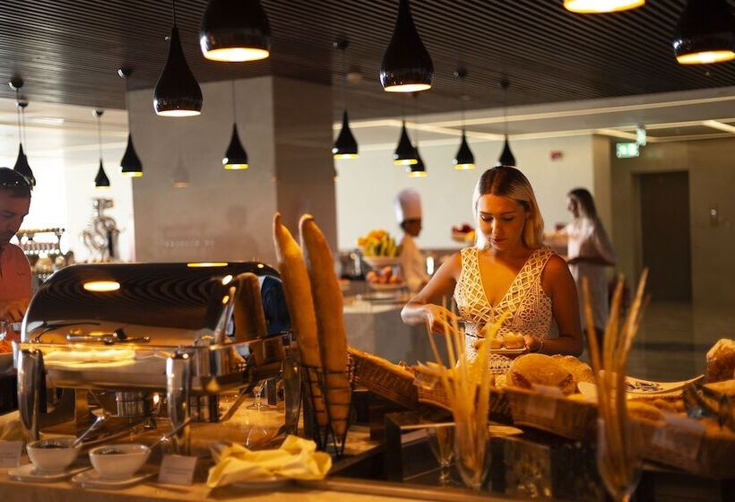 فندق Marino Beach Colombo