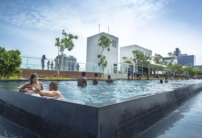 ホテル Marino Beach Colombo