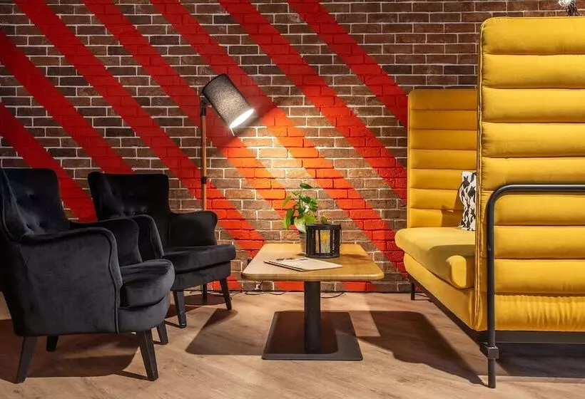 ホテル Park Inn By Radisson Poznan