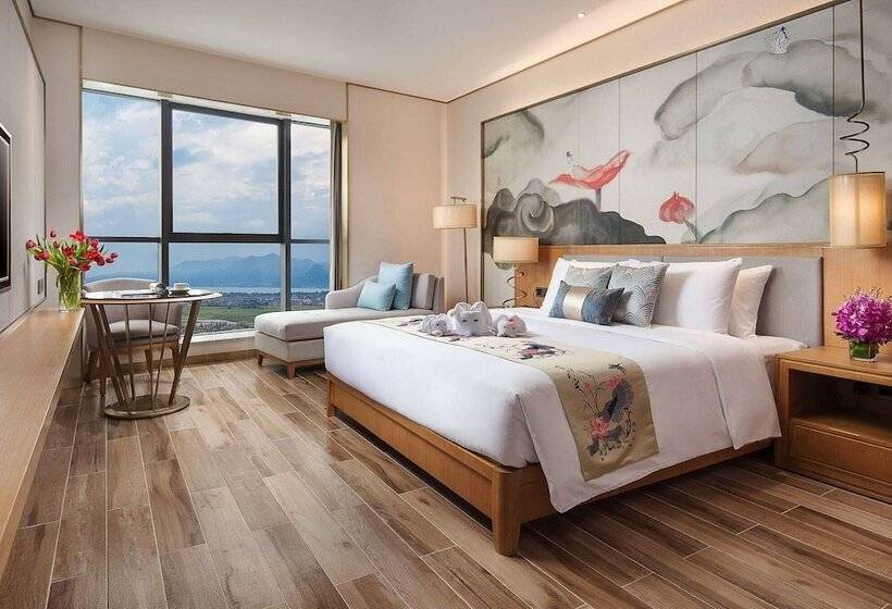 호텔 Ramada Plaza Fuxian Lake