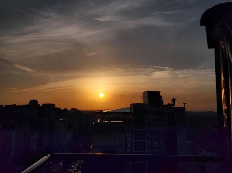 ホテル Taksim Landhouse