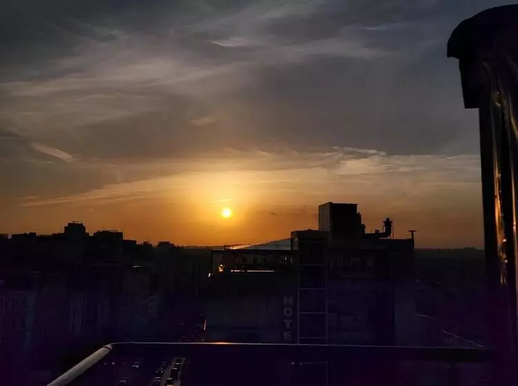 هتل Taksim Landhouse