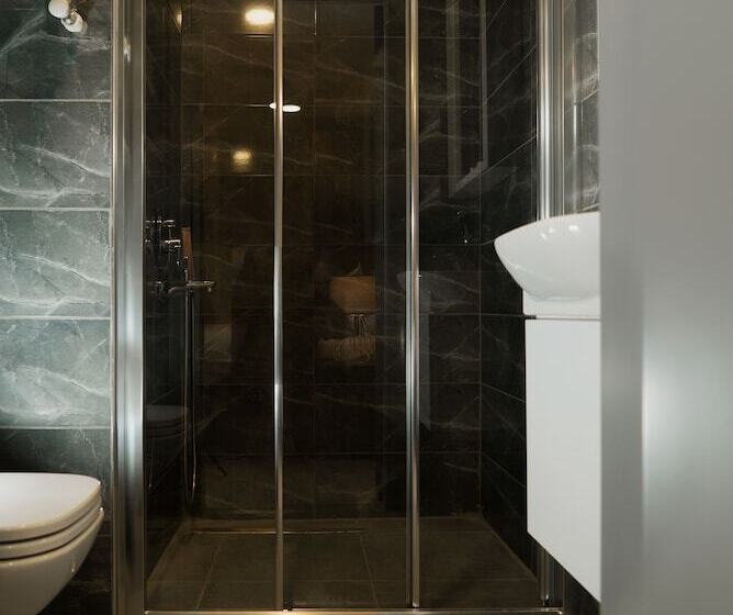 ホテル Taksim Landhouse