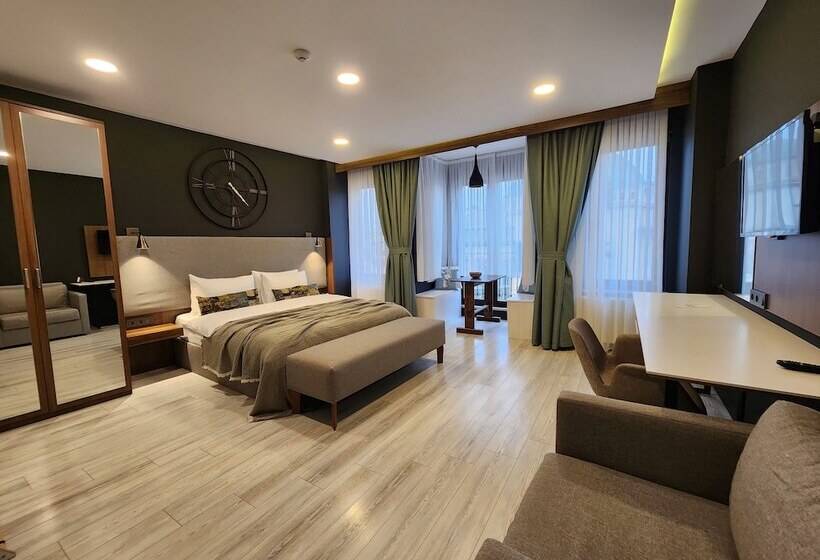 ホテル Taksim Landhouse