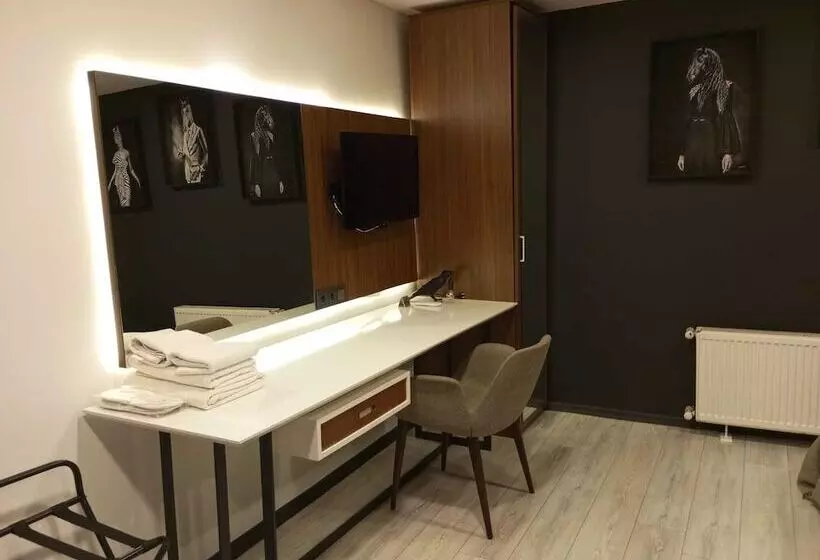 هتل Taksim Landhouse