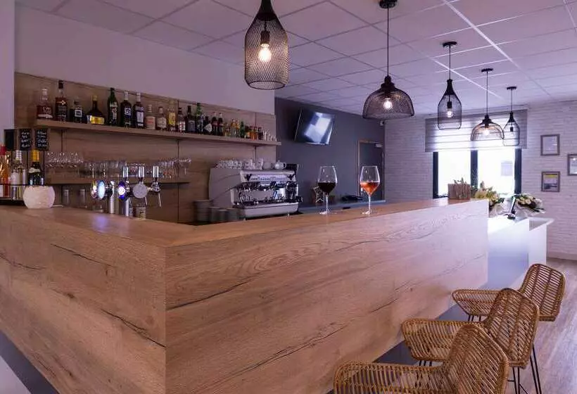 ホテル The Originals City, Hôtel De La Confluence, Agen Ouest