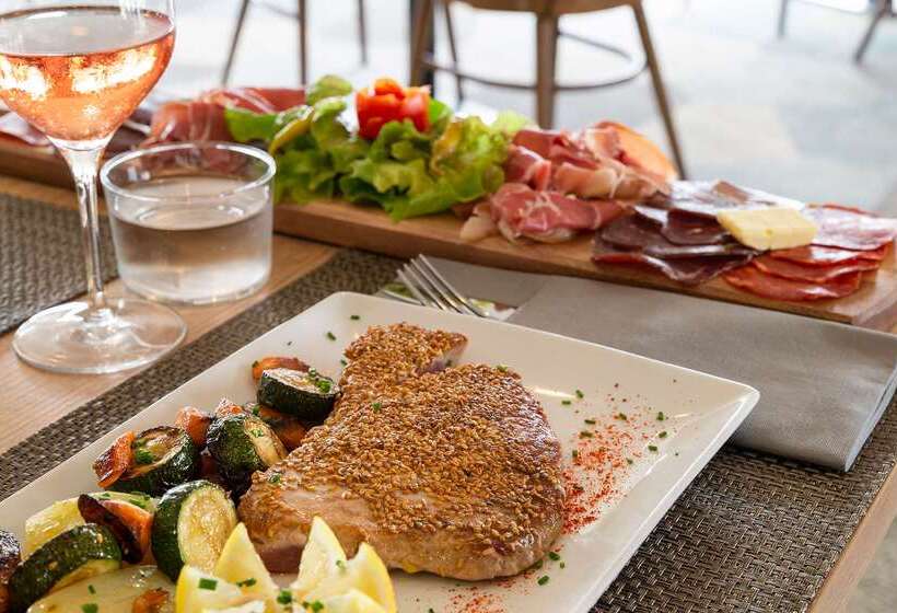 ホテル The Originals City, Hôtel De La Confluence, Agen Ouest