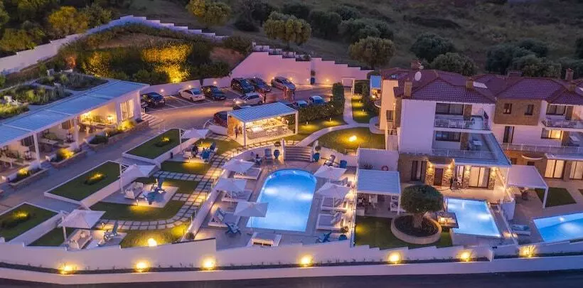 Villa D Oro   Luxury Villas & Suites