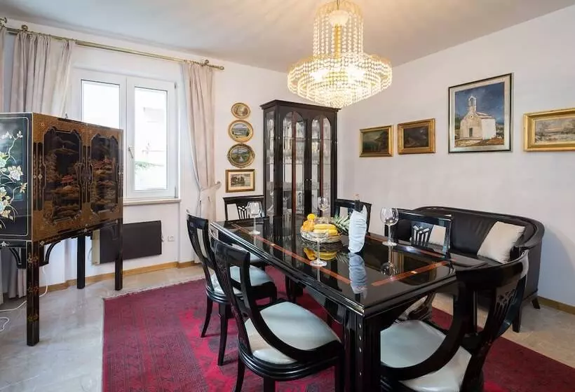 Apartment Sinjorina Leticia