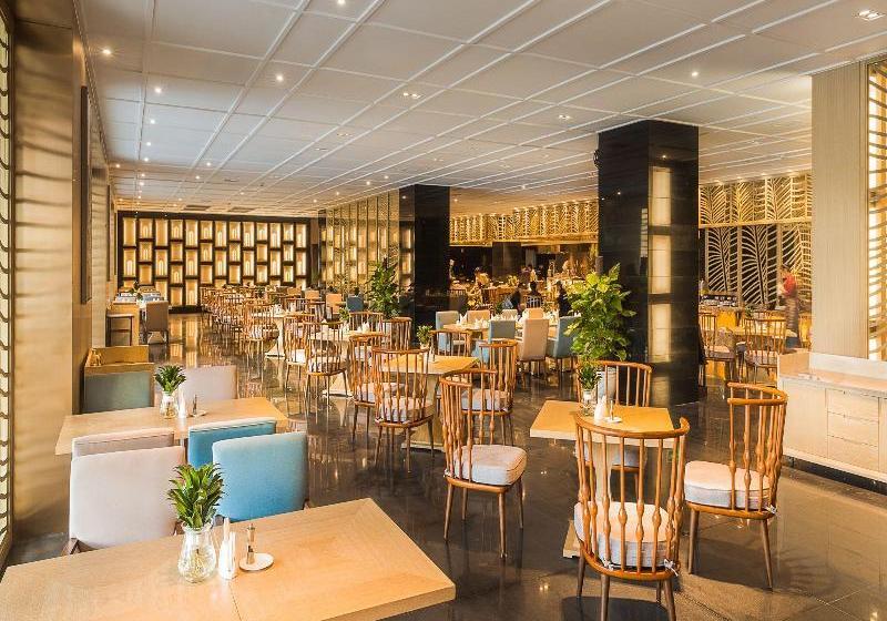 Grand New Century Hotel Sanya