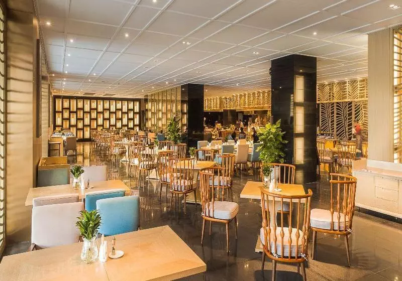 Grand New Century Hotel Sanya